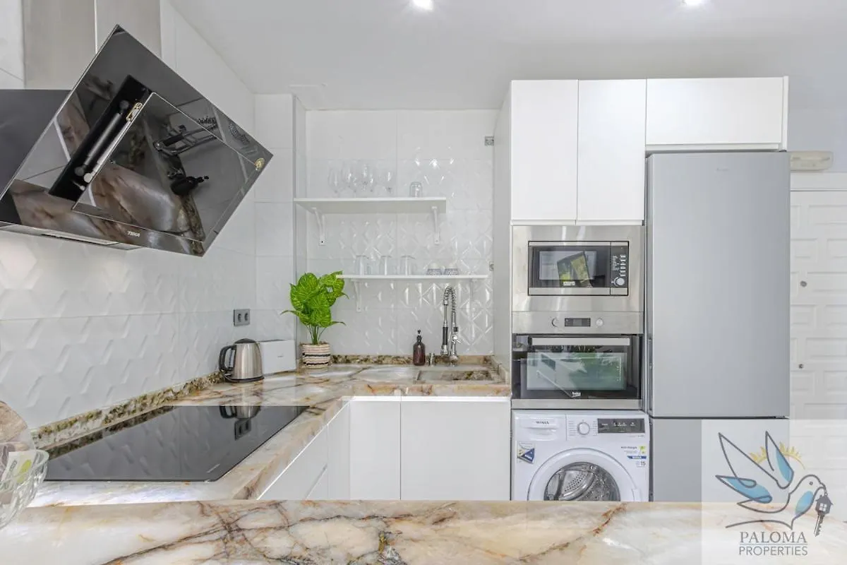 Apartment Benalbeach Beautiful 2 Bdr Apt With Sea Views Benalmadena