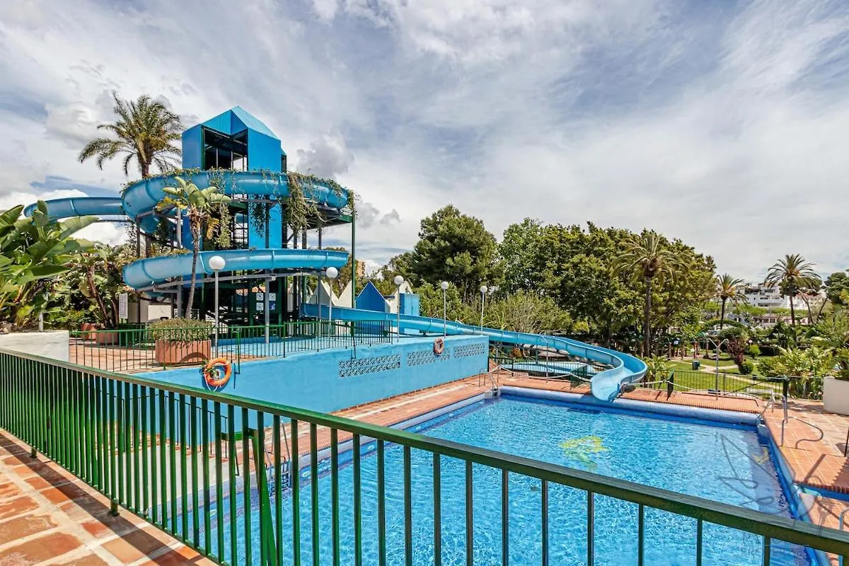 Benalbeach Beautiful 2 Bdr Apt With Sea Views Benalmadena Apartment